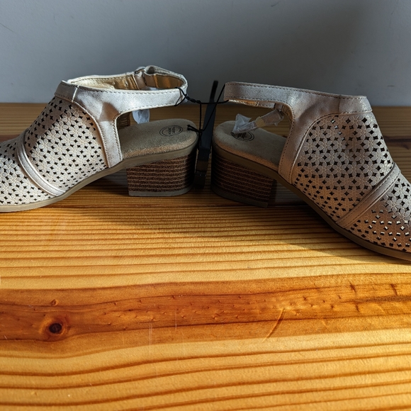 Wonder Nation Childrens Boot Size 3 - Picture 3 of 4